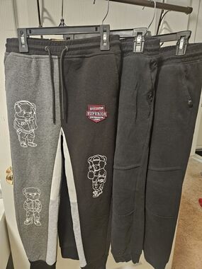 art class Black & Gray Two-Tone Graphic Jogger Sweatpants